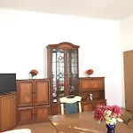 Meeraner Parkresidenz Мерине