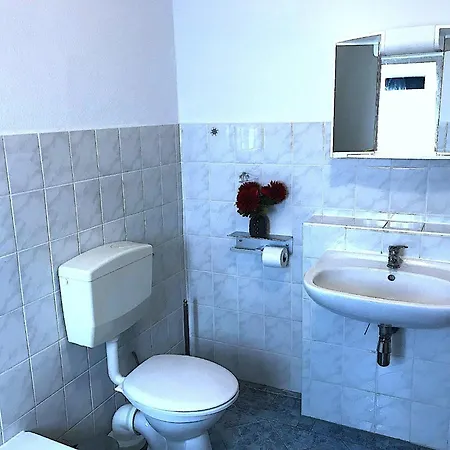 Apartment Meeraner Parkresidenz *