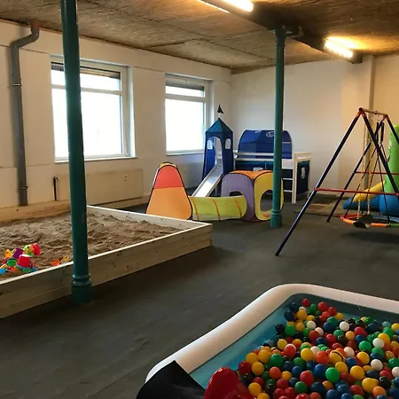 Meeraner Parkresidenz Lägenhet