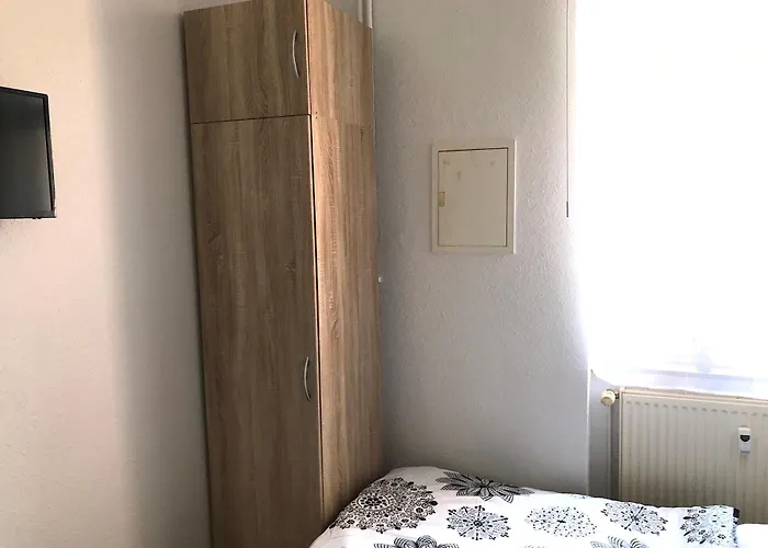 아파트 Meeraner Parkresidenz