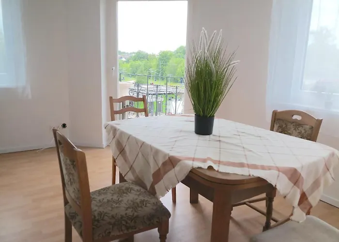 아파트 Meeraner Parkresidenz *