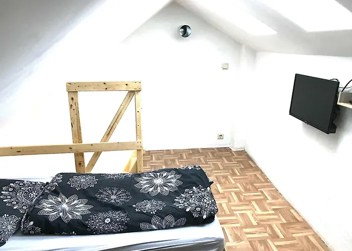 아파트 Meeraner Parkresidenz *