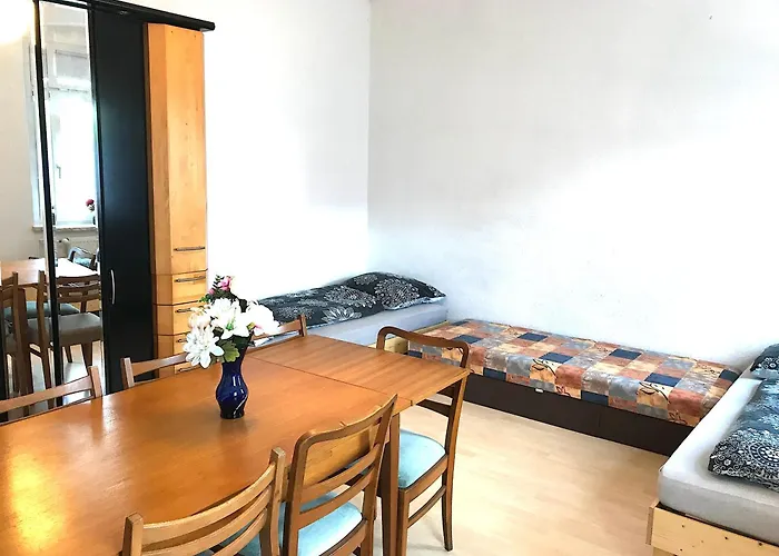 아파트 Meeraner Parkresidenz 미레인